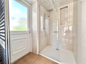 Photo 12- click for photo gallery